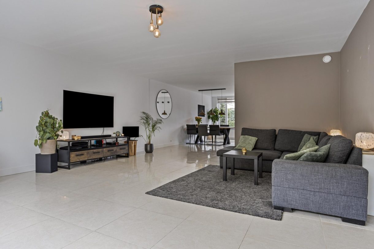 Te koop: Foto Woonhuis aan de Van Hovengaarde 20 in Nuenen